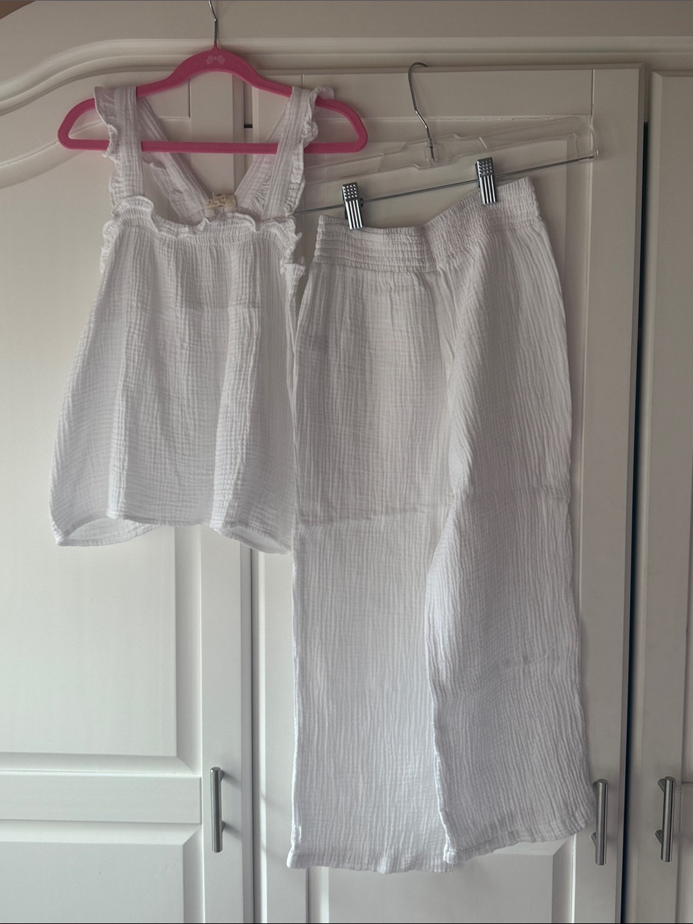 Kid’s White Wide-Leg Pants with Elastic Waist and Matching Top
